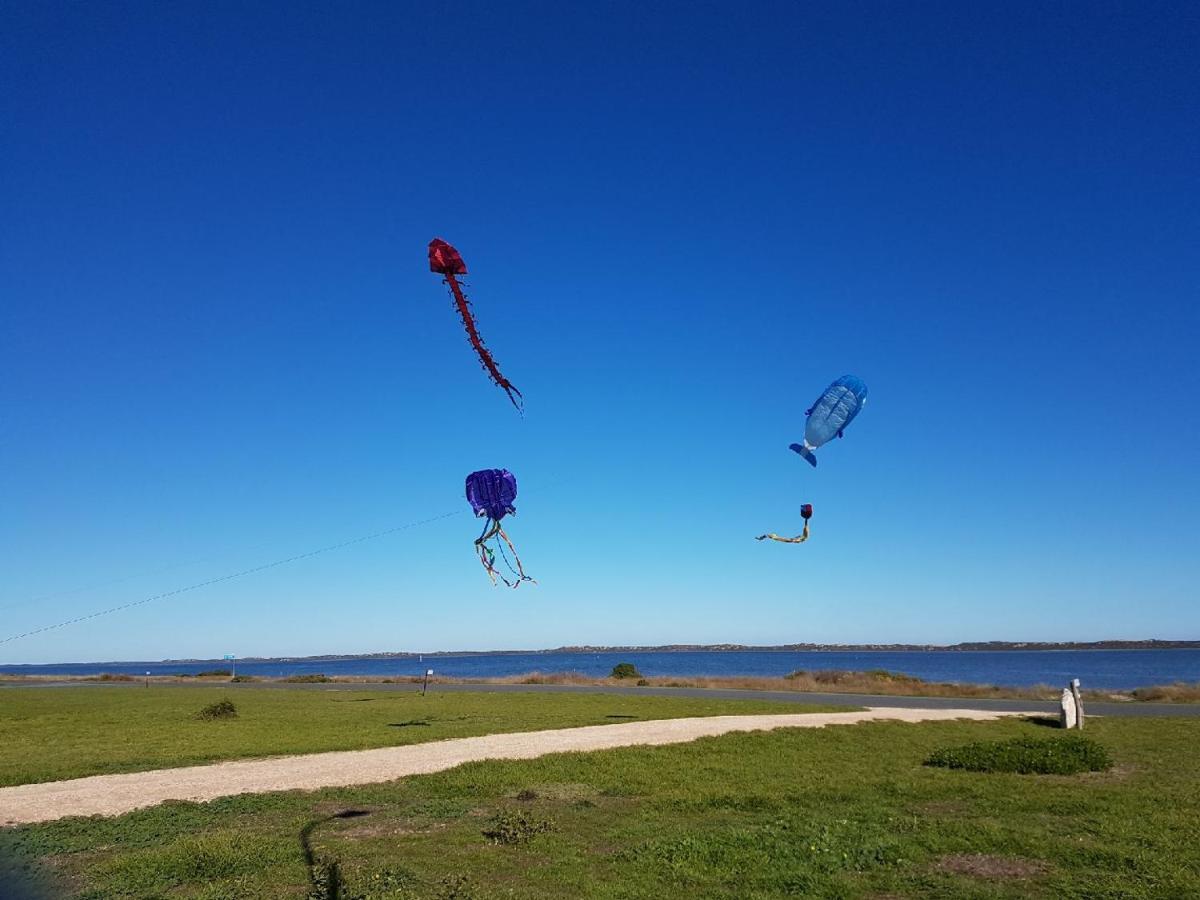 Coorong Cabins Meningie Esterno foto